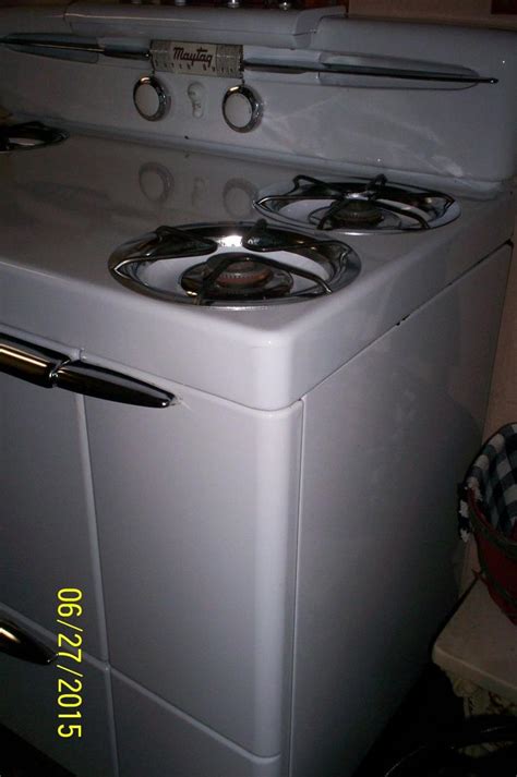 1950's maytag dutch oven